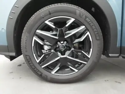 Photo 12 Peugeot 3008  Hybrid 145 e-DCS6