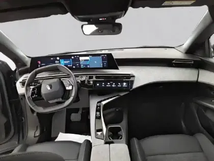 Photo 121 Peugeot 3008  Hybrid 136 e-DCS6