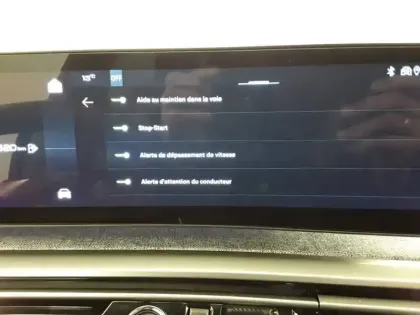 Photo 100 Peugeot 3008  Hybrid 136 e-DCS6