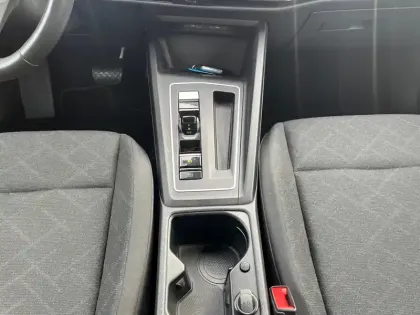 Photo 12 Volkswagen Golf  2.0 TDI SCR 116 DSG7