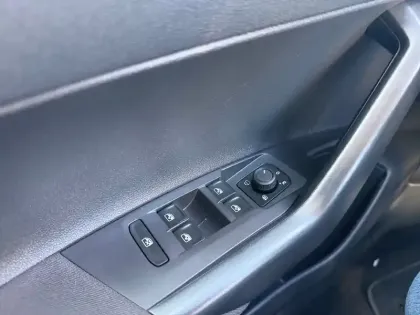 Photo 72 Volkswagen Polo  1.0 TSI 95 S&S DSG7