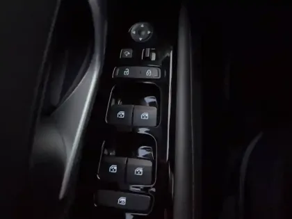 Photo 20 Hyundai Tucson  1.6 T-GDI 230 Hybrid BVA6