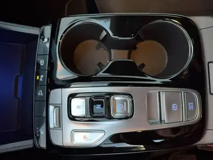 Photo 11 Hyundai Tucson  1.6 T-GDI 230 Hybrid BVA6