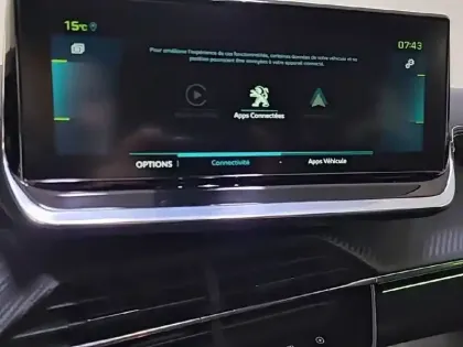 Photo 27 Peugeot 2008  Electrique 136 ch