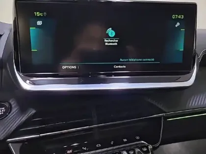 Photo 28 Peugeot 2008  Electrique 136 ch