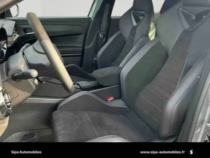 Photo 12 Alfa Romeo Junior  Elettrica 156 ch