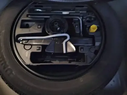 Photo 17 Peugeot 208  PureTech 100 S&S BVM6