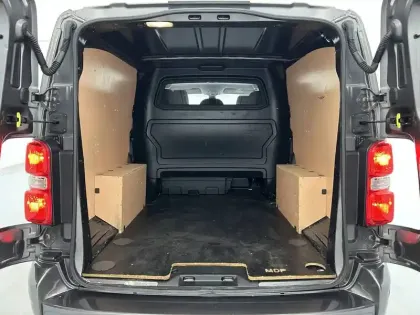 Photo 17 Opel Vivaro  CA FIXE L3 2.0 DIESEL 180 CH PTAC AUGMENTE BVA8