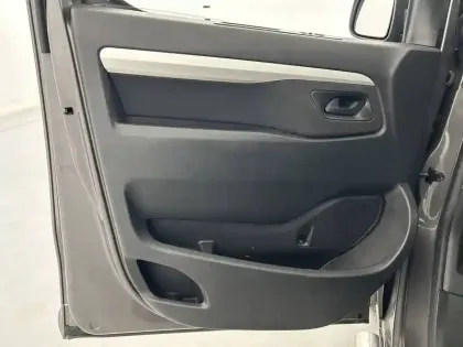 Photo 10 Opel Vivaro  CA FIXE L3 2.0 DIESEL 180 CH PTAC AUGMENTE BVA8