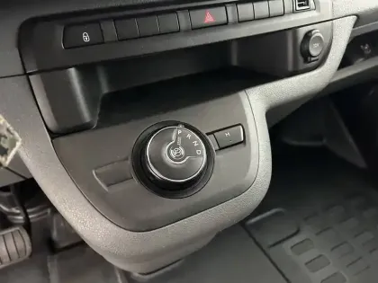 Photo 12 Opel Vivaro  CA FIXE L3 2.0 DIESEL 180 CH PTAC AUGMENTE BVA8