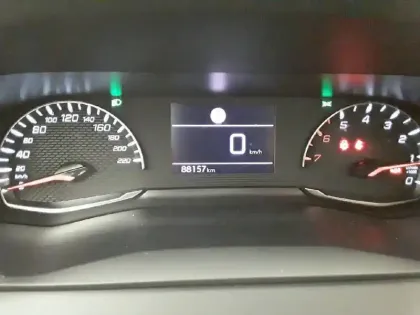 Photo 9 Peugeot 208  BlueHDi 100 S&S BVM6