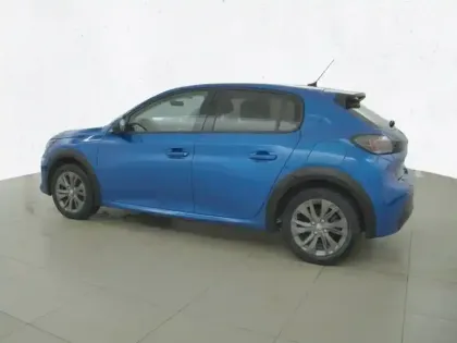 Photo 27 Peugeot 208  Electrique 50 kWh 136ch