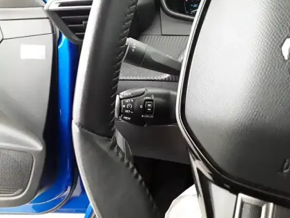 Photo 41 Peugeot 208  Electrique 50 kWh 136ch