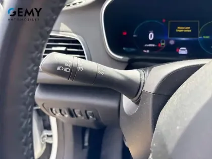 Photo 17 Renault Megane Mégane IV Berline E-TECH Plug-In Hybride 160 - 21N