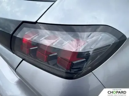 Photo 27 Peugeot 208  PureTech 75 S&S BVM5