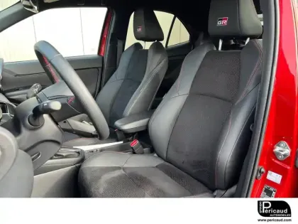 Photo 95 Toyota Yaris  Cross Hybride 116h 2WD