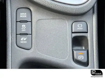 Photo 56 Toyota Yaris  Cross Hybride 116h 2WD