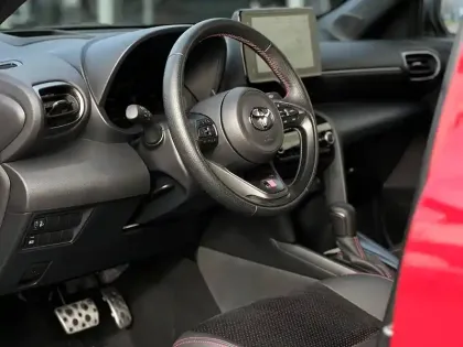 Photo 27 Toyota Yaris  Cross Hybride 116h 2WD