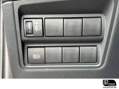 Photo 48 Toyota Yaris  Cross Hybride 116h 2WD