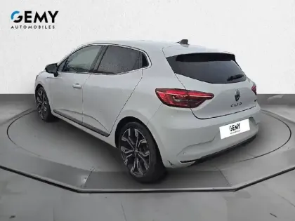 Photo 6 Renault Clio  E-Tech full hybrid 145