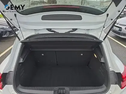 Photo 5 Renault Clio  E-Tech full hybrid 145