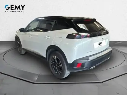 Photo 38 Peugeot 2008  PureTech 130 S&S BVM6