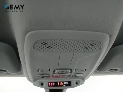 Photo 15 Peugeot 208  BlueHDi 100 S&S BVM6