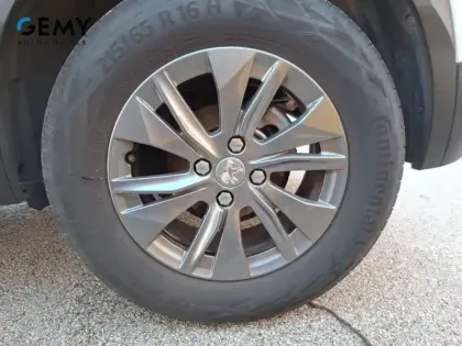 Photo 26 Peugeot 2008  PureTech 100 S&S BVM6