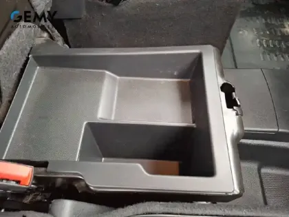 Photo 21 Peugeot Partner  FOURGON STANDARD 650 KG BLUEHDI 100 S&S BVM5