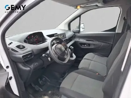 Photo 9 Peugeot Partner  FOURGON STANDARD 650 KG BLUEHDI 100 S&S BVM5