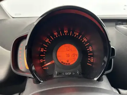 Photo 65 Toyota Aygo  1.0 VVT-i