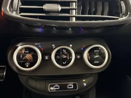 Photo 17 Fiat 500x  1.0 FireFly Turbo T3 120 ch