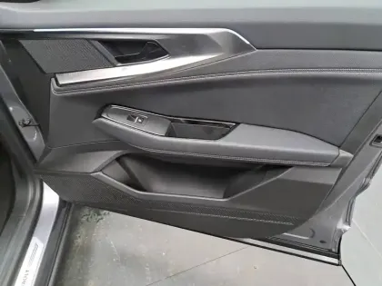 Photo 26 Renault Austral  mild hybrid 160 auto