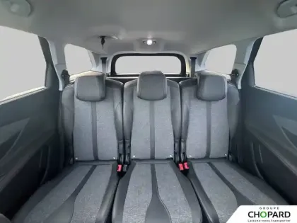 Photo 18 Peugeot 5008  PureTech 130ch S&S BVM6