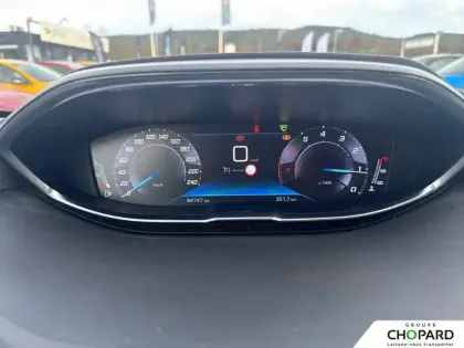 Photo 16 Peugeot 5008  PureTech 130ch S&S BVM6