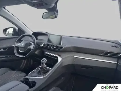 Photo 12 Peugeot 5008  PureTech 130ch S&S BVM6