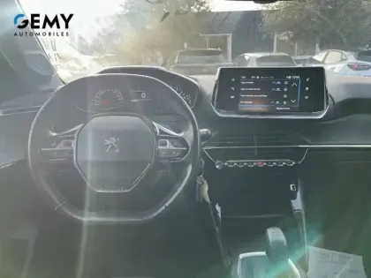 Photo 7 Peugeot 208  PureTech 75 S&S BVM5