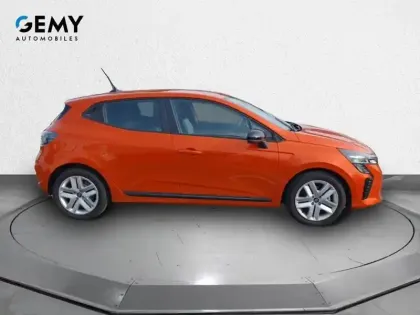 Photo 9 Renault Clio  E-Tech full hybrid 145 ch GSR2