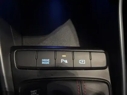 Photo 21 Hyundai I20  1.0 T-GDi 100 DCT-7 Hybrid 48V