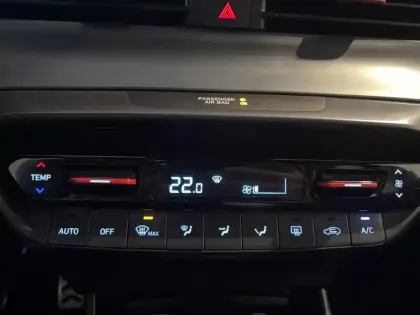 Photo 19 Hyundai I20  1.0 T-GDi 100 DCT-7 Hybrid 48V