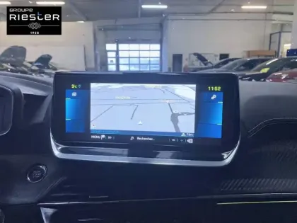 Photo 17 Peugeot 2008  Electrique 136 ch