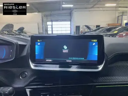 Photo 20 Peugeot 2008  Electrique 136 ch