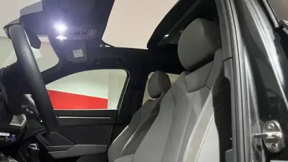 Photo 7 Audi Q3  45 TFSIe 245 ch S tronic 6