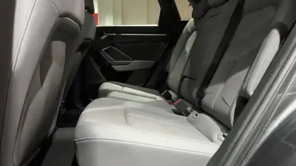 Photo 22 Audi Q3  45 TFSIe 245 ch S tronic 6