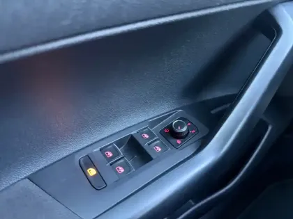 Photo 22 Volkswagen Polo  1.0 TSI 95 S&S BVM5