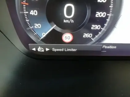 Photo 14 Volvo V60  T6 AWD Recharge 253 ch + 87 ch Geartronic 8