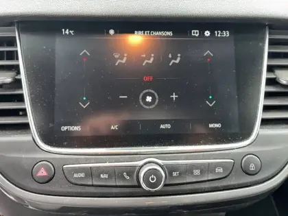 Photo 77 Opel Crossland X  1.2 Turbo 130 ch