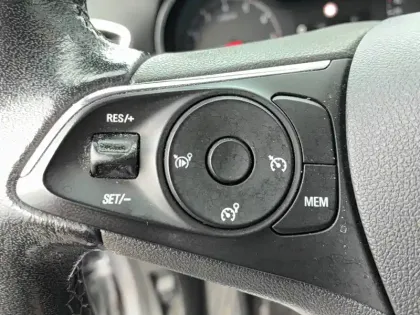 Photo 42 Opel Crossland X  1.2 Turbo 130 ch