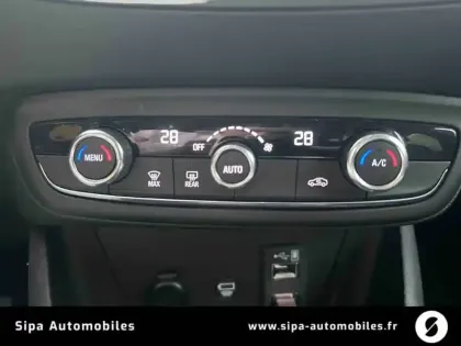 Photo 96 Opel Crossland X  1.2 Turbo 130 ch
