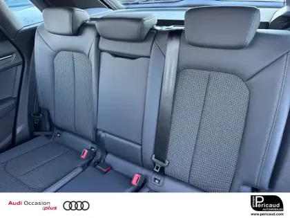 Photo 7 Audi Q3  45 TFSIe 245 ch S tronic 6